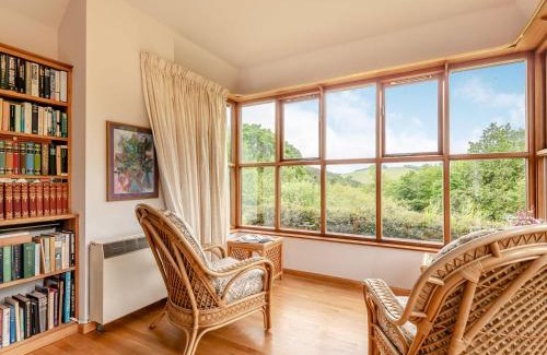 Llanidloes Casa | Cwmfron House