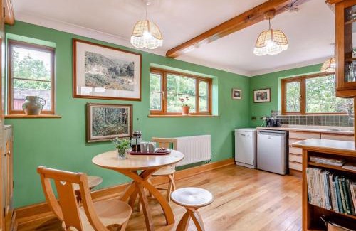 Llanidloes Casa | Cwmfron House