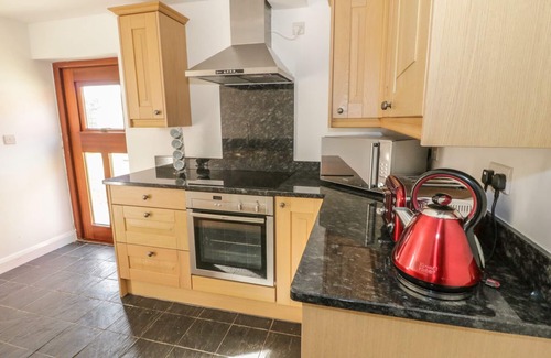 Penmon Cabaña | Cwt Blawd, LLANGOED