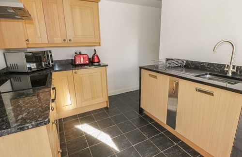Penmon Cabaña | Cwt Blawd, LLANGOED