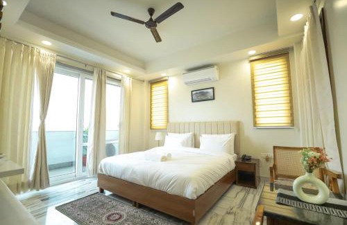 Sushant Lok Apartamento | Cyber hub retreat near Horizon center