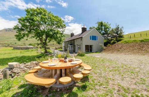 Arthog Casa | Cyfannedd Uchaf