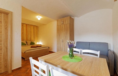 Jevisovka Apartamento | Cyklopenzion U Čápů