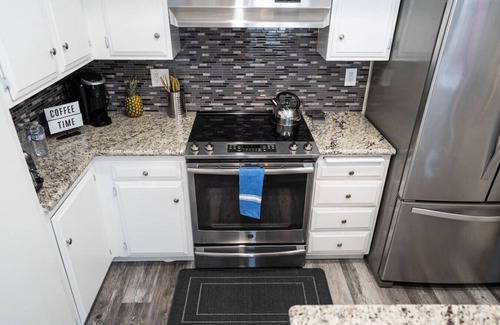 Cypress Casa | CYPRESS CHARM: 3-BEDROOM TOWNHOME w/ GARAGE, PRIVATE PATIO & COMMUNITY POOLS p33