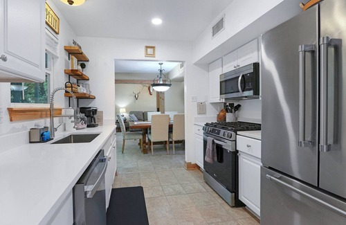 Wimberley Casa | Cypress Creek House | Bright 3/2 on the creek and minutes from downtown!