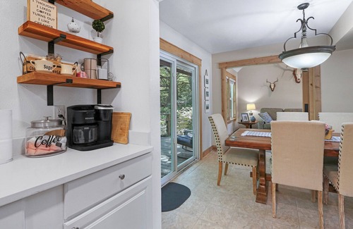 Wimberley Casa | Cypress Creek House | Bright 3/2 on the creek and minutes from downtown!