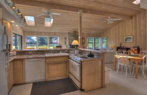 Sea Ranch Cabina | Cypress Meadows