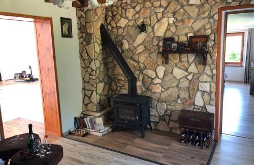 Boleslaw Casa | Czytelnia w Sadzie