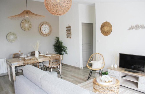 Andilly Casa | Détente à la Campagne et Spa