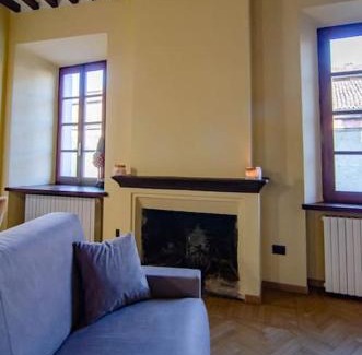 Oltretorrente Apartamento | D'Azeglio 48