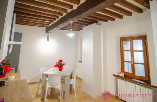 Oltretorrente Apartamento | D'Azeglio 48