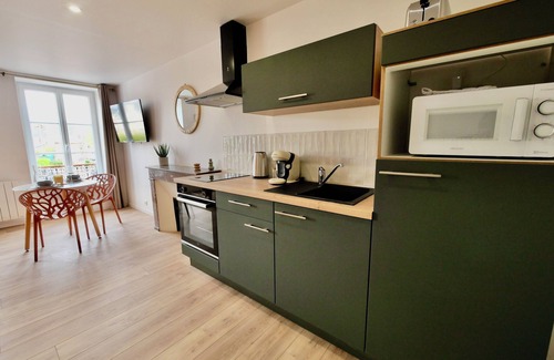 Carentan Apartamento | D-DAY SUITES:Terra 25m²/City center/2min walk to train station / 20min to Utah Beach