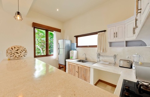 Kutuh Kaja Hotel | D'Legon Villas