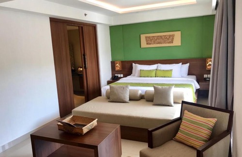 Kerobokan Hotel | d'primahotel Petitenget Seminyak 2