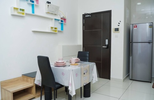 Kempas Apartamento | D'Summit Residences by YML Homestay