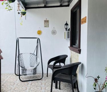 Alfonso Casa | D’Waldz Villa 2 Tagaytay