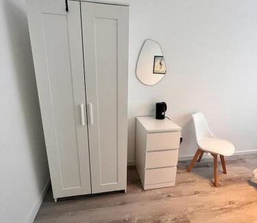 Munchen District Casa | D10 I shared bathrooms&kitchen