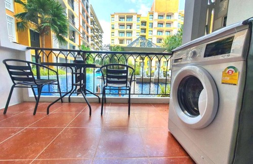 Na Chom Thian Apartamento | D14 Venetian Condo Resort Pattaya Pool Connected Netflix