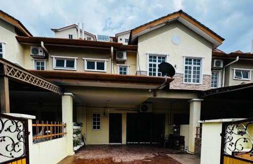 Kajang Casa | D23 Homestay Bandar Baru Bangi, Selangor