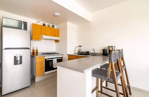 Cuauhtemoc Apartamento | D402- 2BR / 2BTH - Una Habitación Piso, Capacidad 4