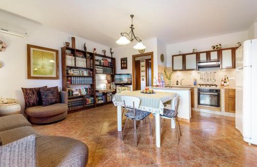 Cabras Apartamento | Da Assunta