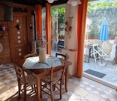 Lipari Historic Centre Apartamento | DA FEDERICA Casa Vacanze BAIA PORTO DELLE GENTI