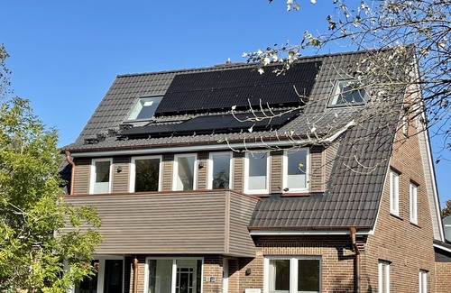 Langeoog Apartamento | Dachgeschoßwohnung "o2" im Ferienhaus Otten in Ruhiger Randlage des Inseldorfes