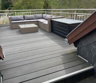 Eisenach Apartamento | Dachterrassenwohnung Katharinenschule