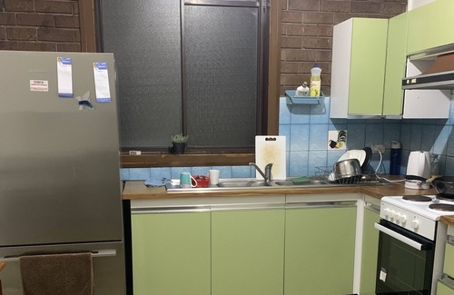 Reservoir Casa | Daffodil Room - 5 min walk to Edwards lake