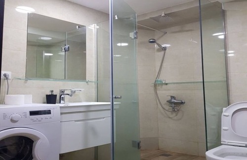 Sololaki Apartamento | Daily rent,well equipped with all necessary equipment. Clean and clear space. .