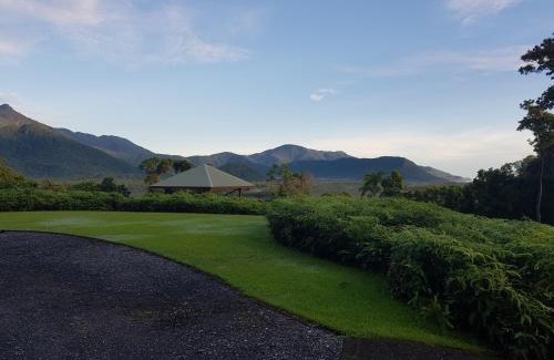 Cow Bay Casa | Daintree Holiday Homes - La Vista