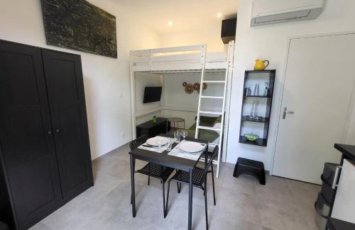 Irigny Apartamento | Daisy Champêtre #Terrasse #Clim #Parking