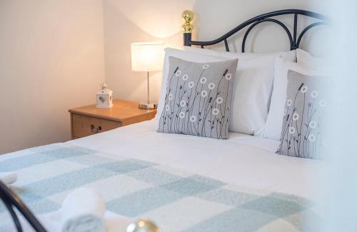 Whitland Casa | Daisy Cottage
