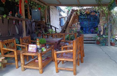 Maria Cama Y Desayuno | Daisy Food House and Inn
