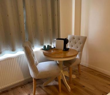 Oakleigh Casa | Daisy