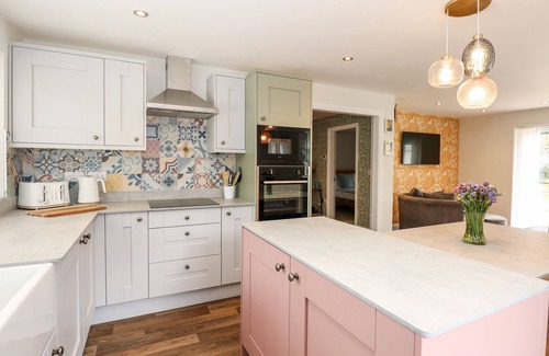 Woodhall Spa Cabaña | Daisy Tree Cottage