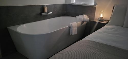 Stieltjeskanaal Cama Y Desayuno | Dalerheugte Wellness B&B