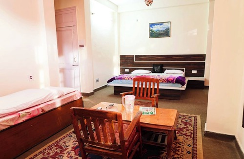 Dalhousie Hotel | Dalhousie Hotel Paradise Hill View