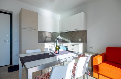 Parzanica Apartamento | Dali in Spiglia With 2 Bedrooms and 1 Bathrooms