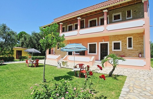 Almiros Beach Apartamento | Dalia Apartment in Corfu