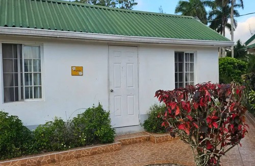 Porus Cabaña | Dalkeith Cottages-Magnolia