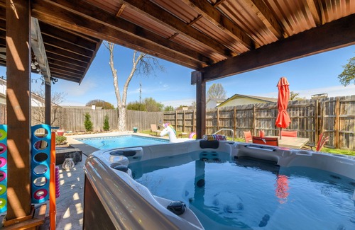 Bedford Casa | Dallas Fort Worth Central Home w/ Pool, Hot Tub, games!