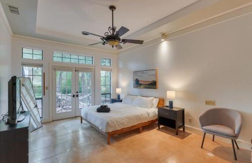 Park Central Casa | Dallas Gem 5 Bedrooms Home with Pool Game Room