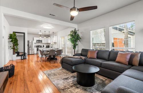 West Dallas Casa | Dallas Haven- Pool, Game Room, Outdoor Fun