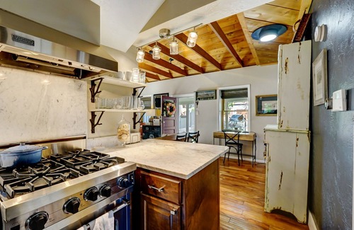 Deer Valley Casa | Daly Ave - Historic Ski Cottage, Top of Main Street