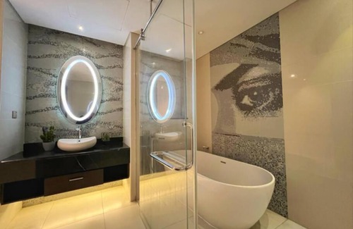 Al Olaya District Apartamento | DAMAC Tower Luxury Apartment TWR B FL 18 APT 1803
