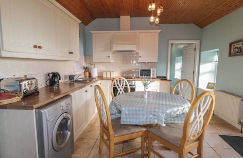 Newry Cabaña | Dan White's Cottage