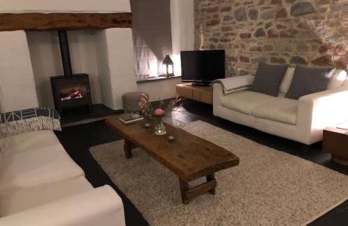 Carmarthen Cama Y Desayuno | Dan y Graig Barn, Carmarthen