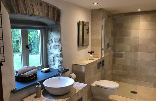 Carmarthen Cama Y Desayuno | Dan y Graig Barn, Carmarthen