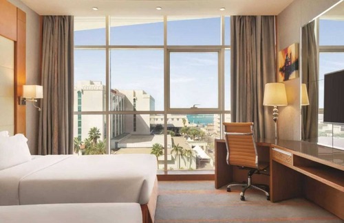 Al-Hamra'a Hotel | Dancenter Harbour Gateway Jeddah Beach